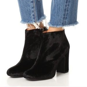 Madewell The Nealy Boot Velvet *Closer Sale made me an offer